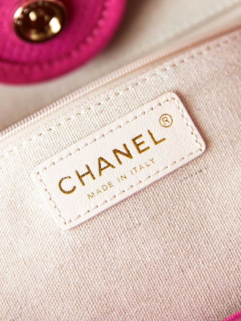 Ch**el shopping bags
